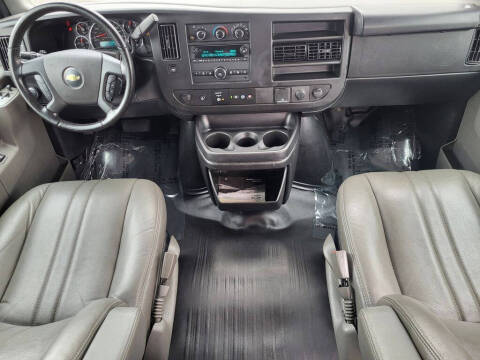 2023 Chevrolet Express LS 3500