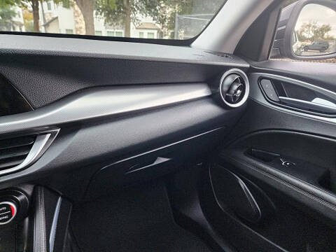 2018 Alfa Romeo Stelvio Ti