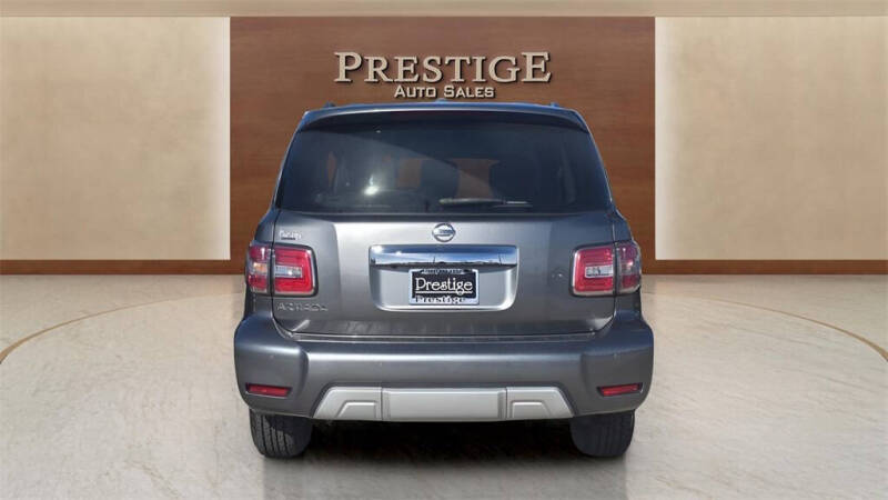 2017 Nissan Armada SV