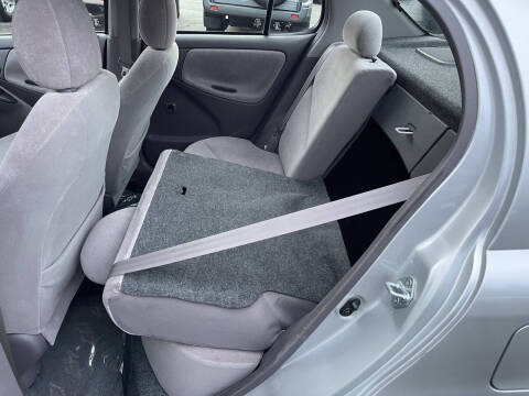 2000 Toyota Platz Echo