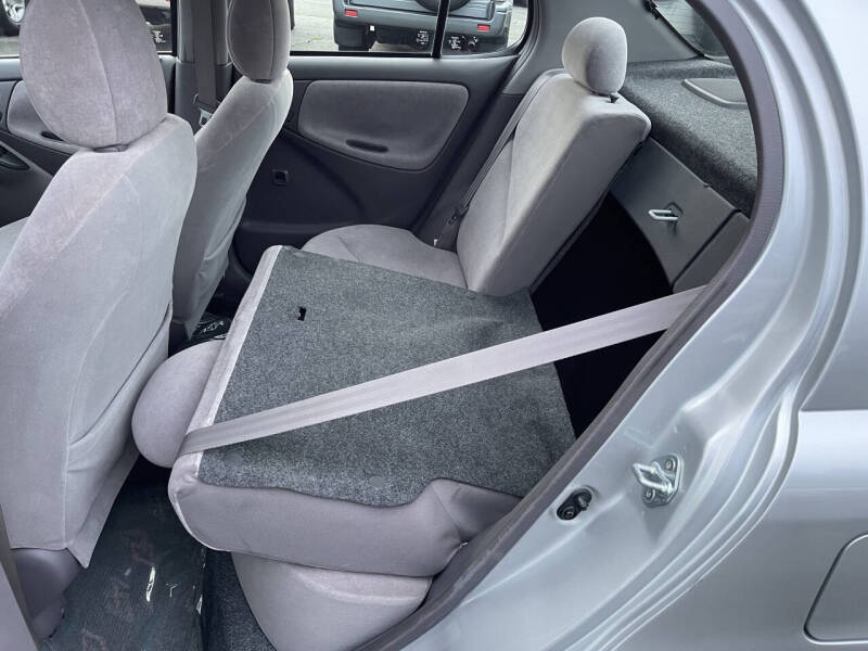 2000 Toyota Platz Echo