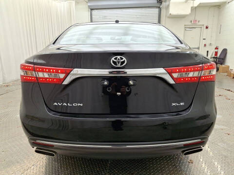 2017 Toyota Avalon XLE Premium