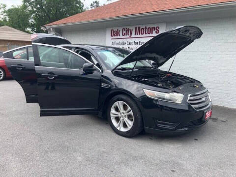 2015 Ford Taurus SEL