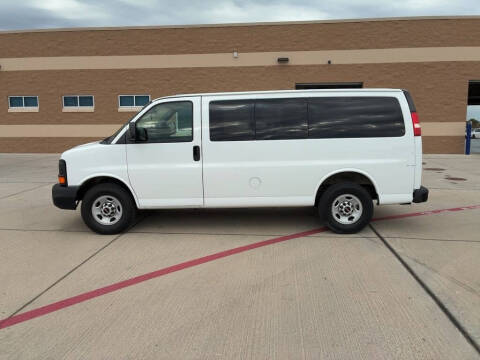 2014 GMC Savana LS 3500