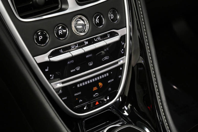 2019 Aston Martin DB11 Volante