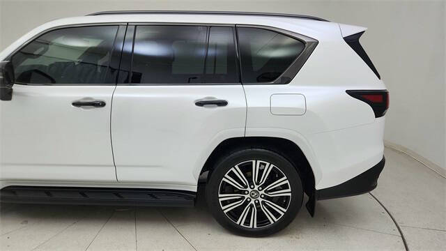 2023 Lexus LX 600 Luxury