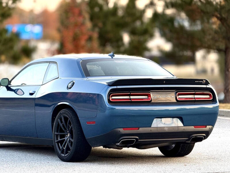2020 Dodge Challenger