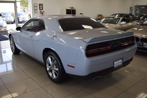 2021 Dodge Challenger SXT