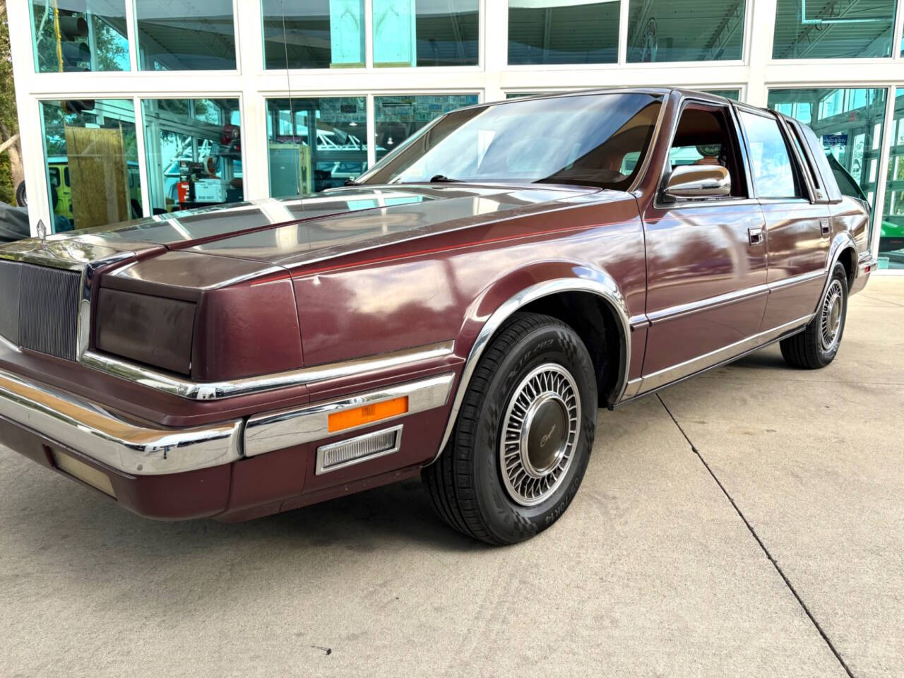 1990 Chrysler New Yorker 13