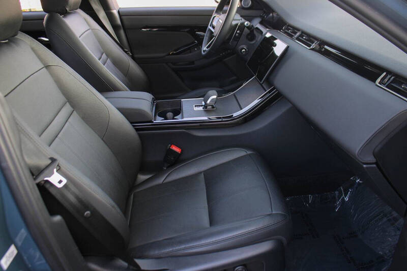 2024 Land Rover Range Rover Evoque P250 Dynamic SE