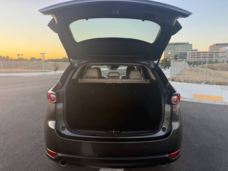 2017 Mazda CX-5 Touring