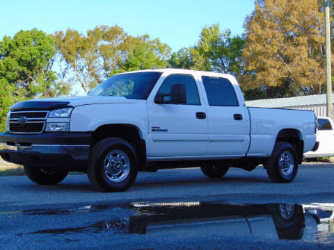 2006 Chevrolet Silverado 2500HD for sale at Ratchet Motorsports in Gibsonton FL