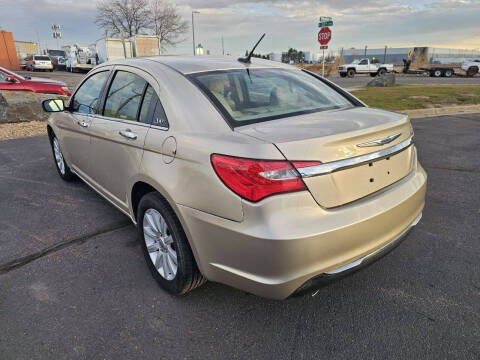 2014 Chrysler 200 Limited