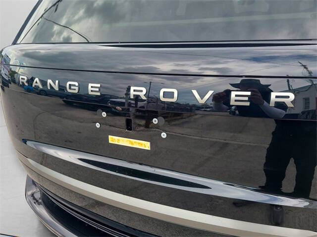 2024 Land Rover Range Rover P400 SE