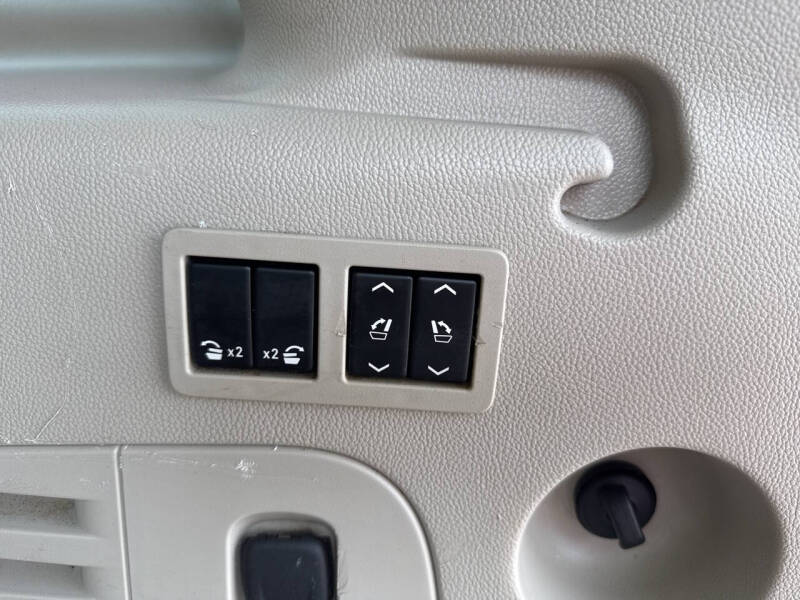 2016 Cadillac Escalade ESV Luxury Collection