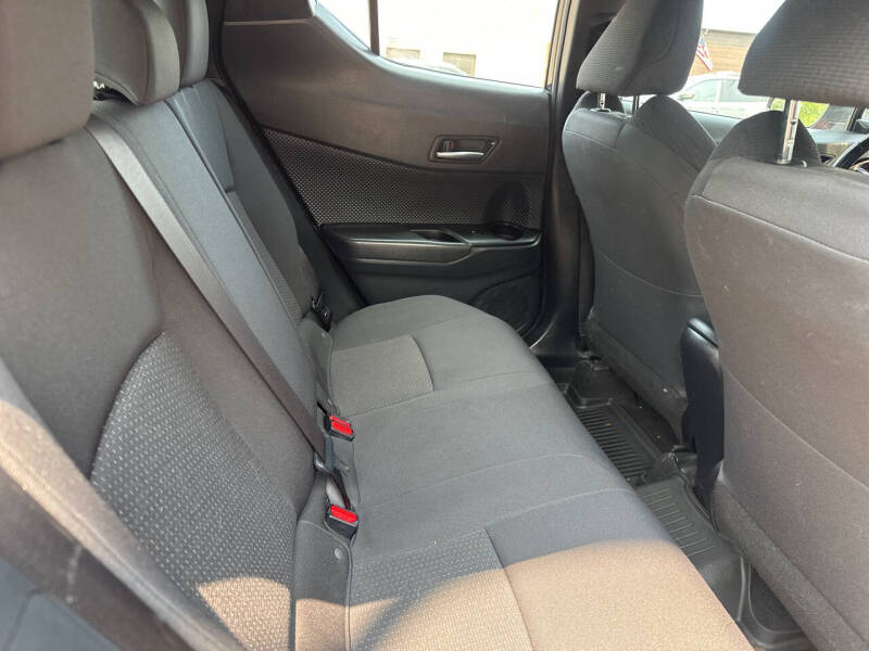 2018 Toyota C-HR XLE Premium