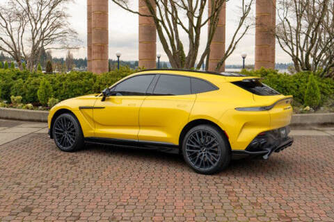 2023 Aston Martin DBX 707