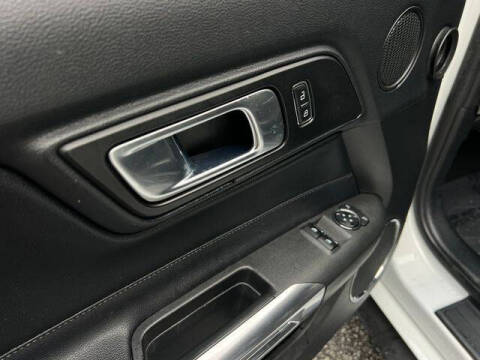 2020 Ford Mustang EcoBoost Premium