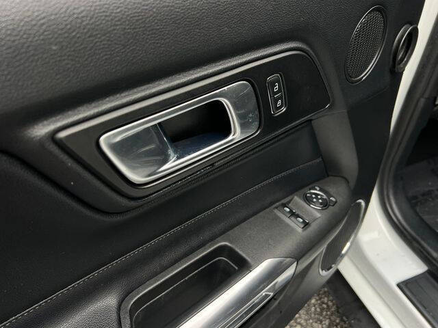 2020 Ford Mustang EcoBoost Premium