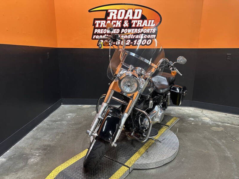 2014 Harley-Davidson FLD - Dyna Switchback