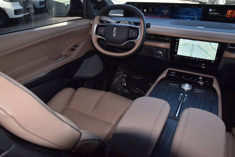 2025 Lincoln Navigator L Black Label