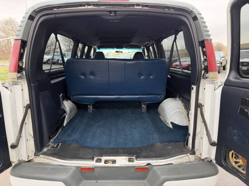 2000 Chevrolet Express G3500