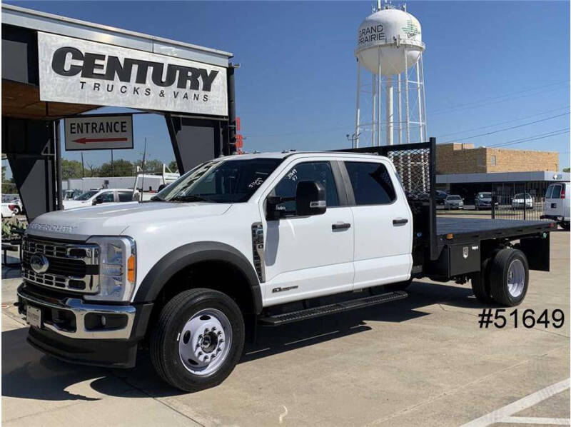 2023 Ford F-550 Super Duty Chassis Cab XL's photo