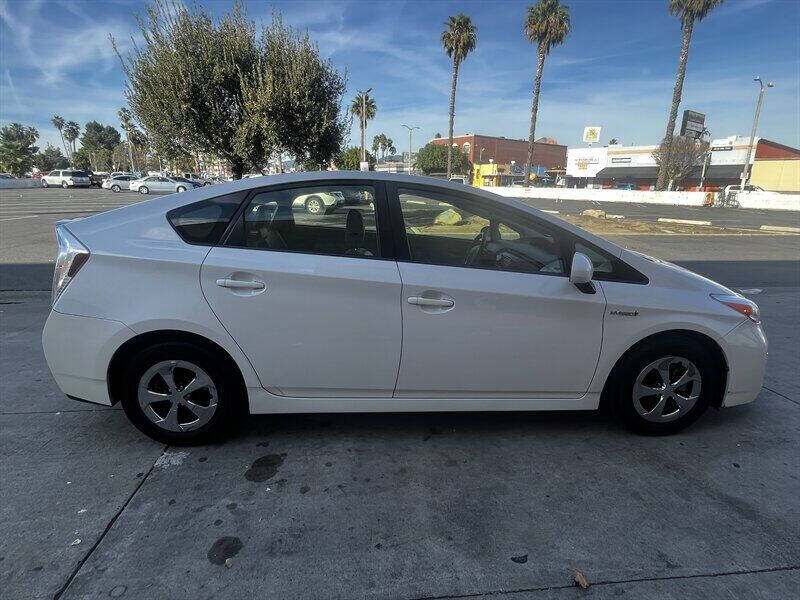 2014 Toyota Prius Five