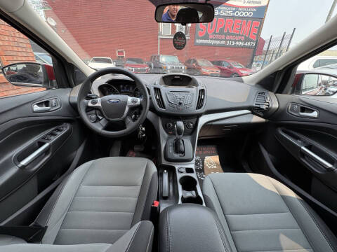 2016 Ford Escape SE