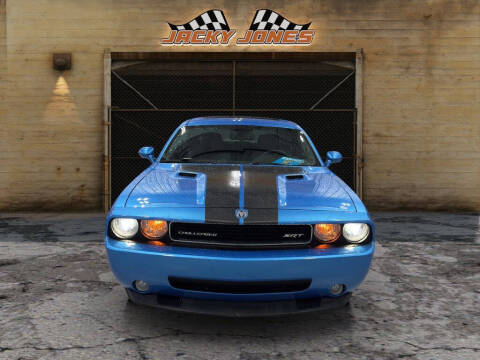 2010 Dodge Challenger SRT8