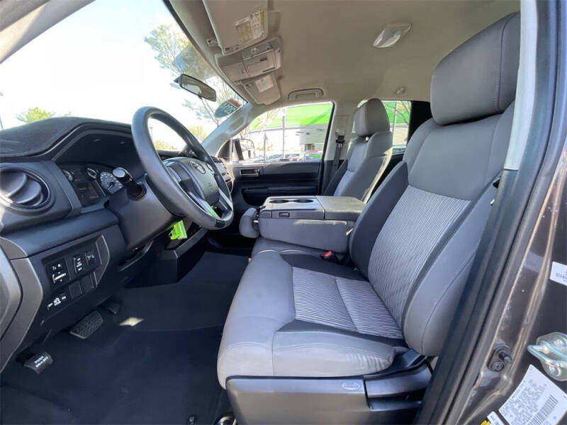 2014 Toyota Tundra SR