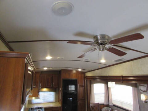 2016 Forest River F282RKX