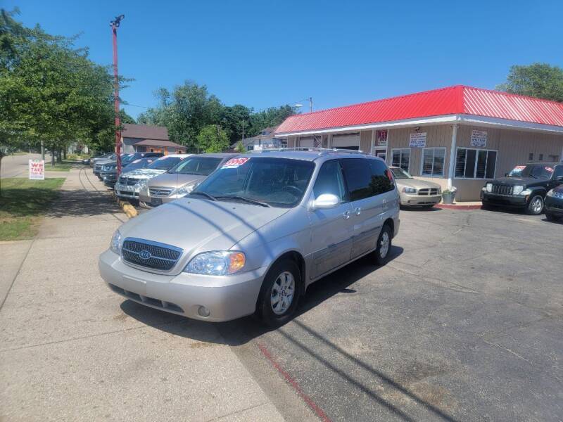 2005 Kia Sedona for sale at THE PATRIOT AUTO GROUP LLC in Elkhart IN
