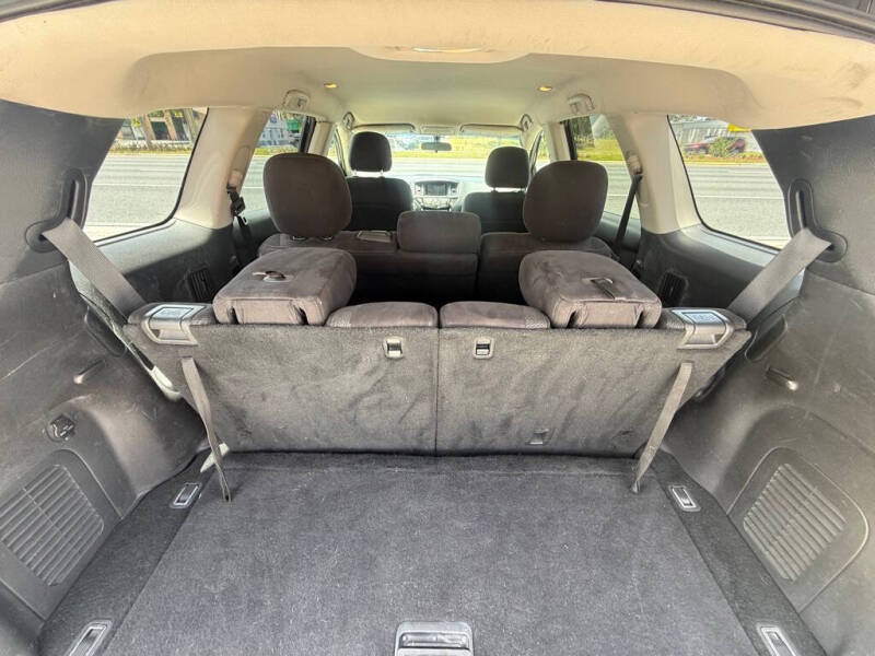 2014 Nissan Pathfinder S