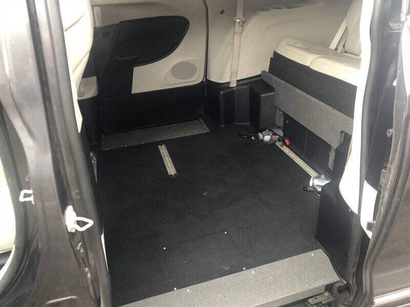 2019 Chrysler Pacifica Touring L