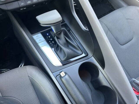 2022 Hyundai Elantra