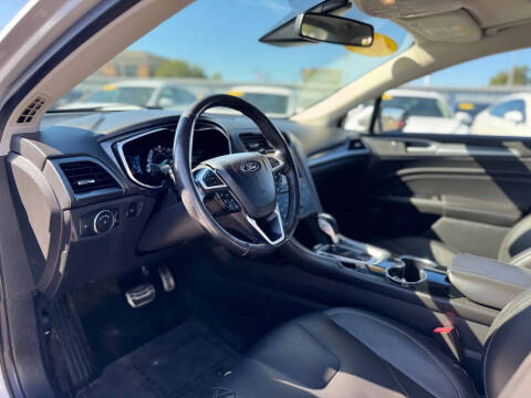 2014 Ford Fusion Hybrid Titanium