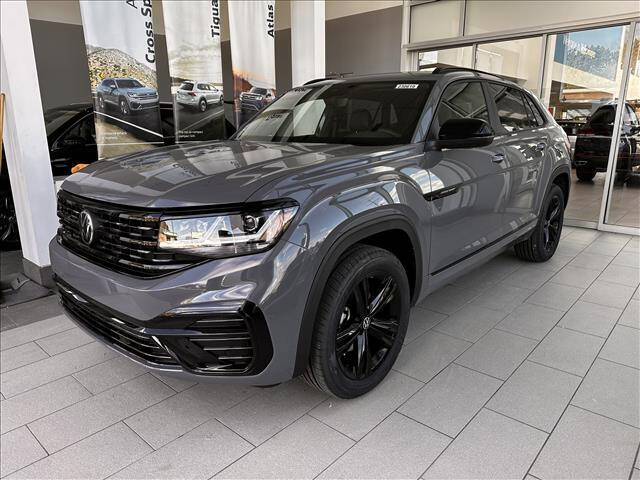 2023 Volkswagen Atlas Cross Sport for sale in Brookfield, WI