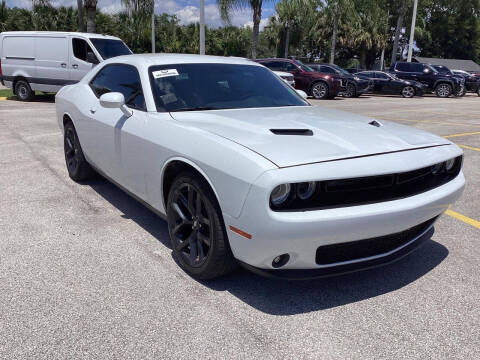 2021 Dodge Challenger SXT