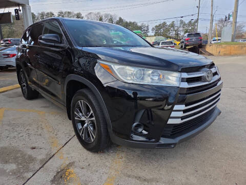 2017 Toyota Highlander LE