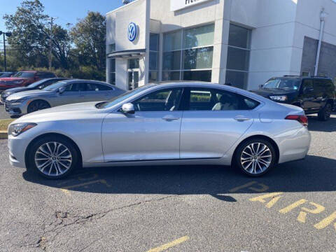 2017 Genesis G80