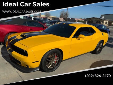 2018 Dodge Challenger for sale at Ideal Car Sales in Los Banos CA