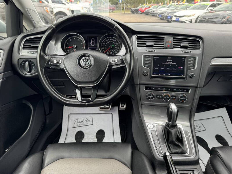2017 Volkswagen Golf Alltrack