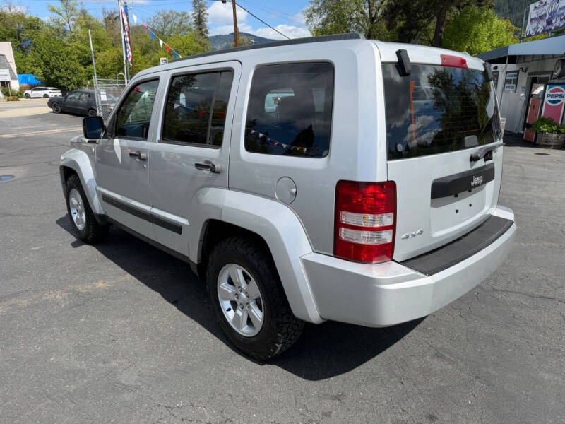 2012 Jeep Liberty Sport