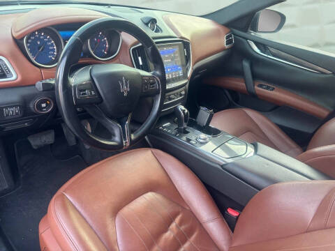 2017 Maserati Ghibli