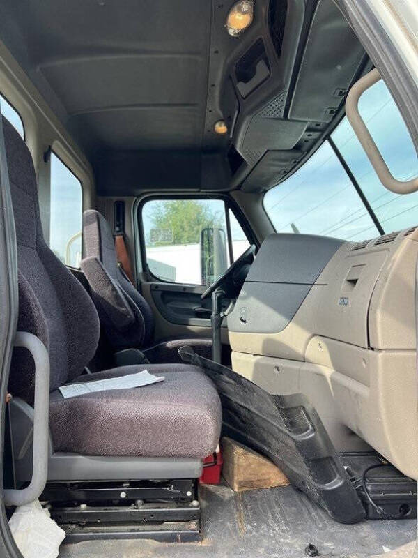 2015 Freightliner Cascadia