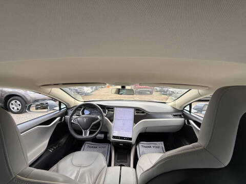 2013 Tesla Model S Performance