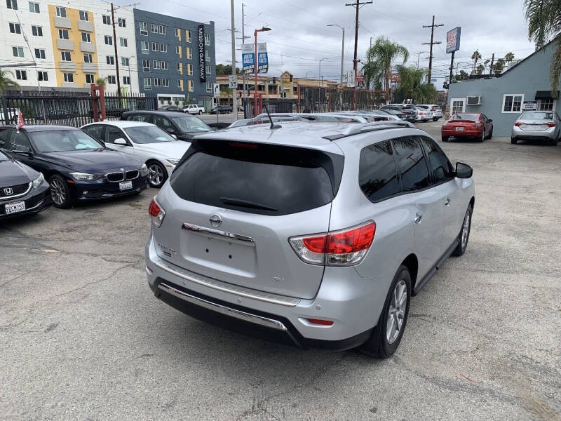 2015 Nissan Pathfinder SV