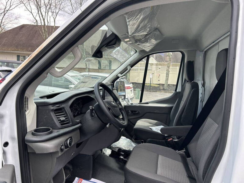 2025 Ford Transit