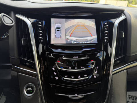 2016 Cadillac Escalade ESV Platinum